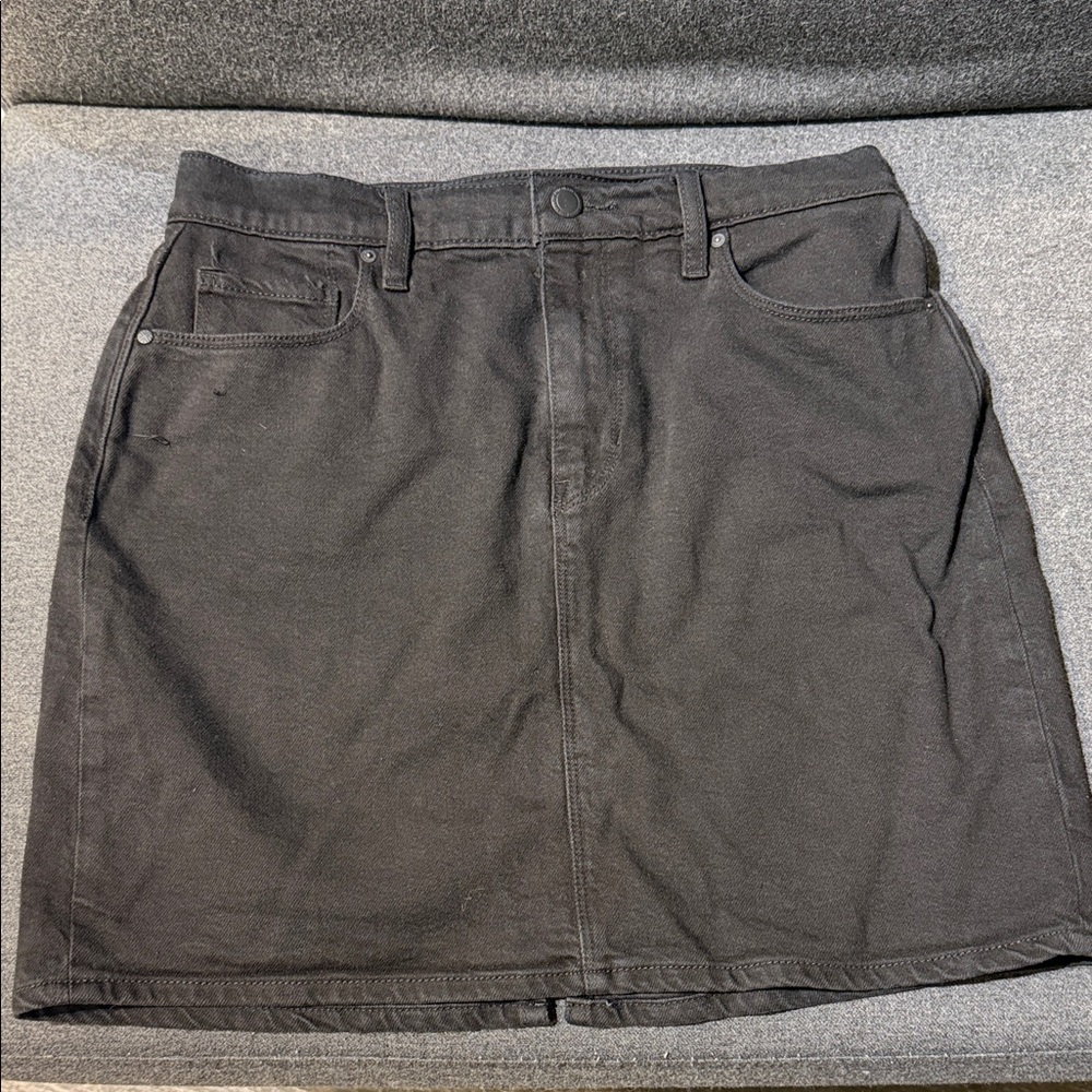 Hudson Jeans Lulu Black Denim Skirt Size 27